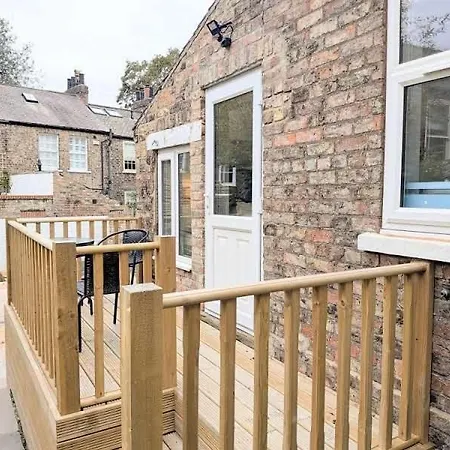 River Foss 아파트